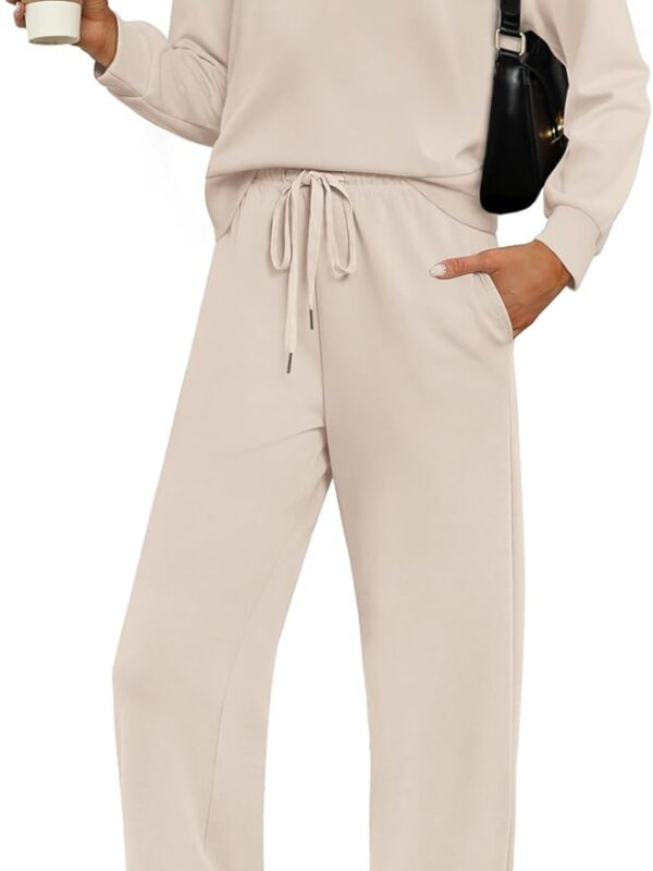 Two-piece set fall lounge outfit mock neck top wide leg pants travel set